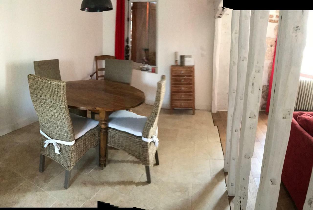 Appartamento Chez Leo Marboue Esterno foto